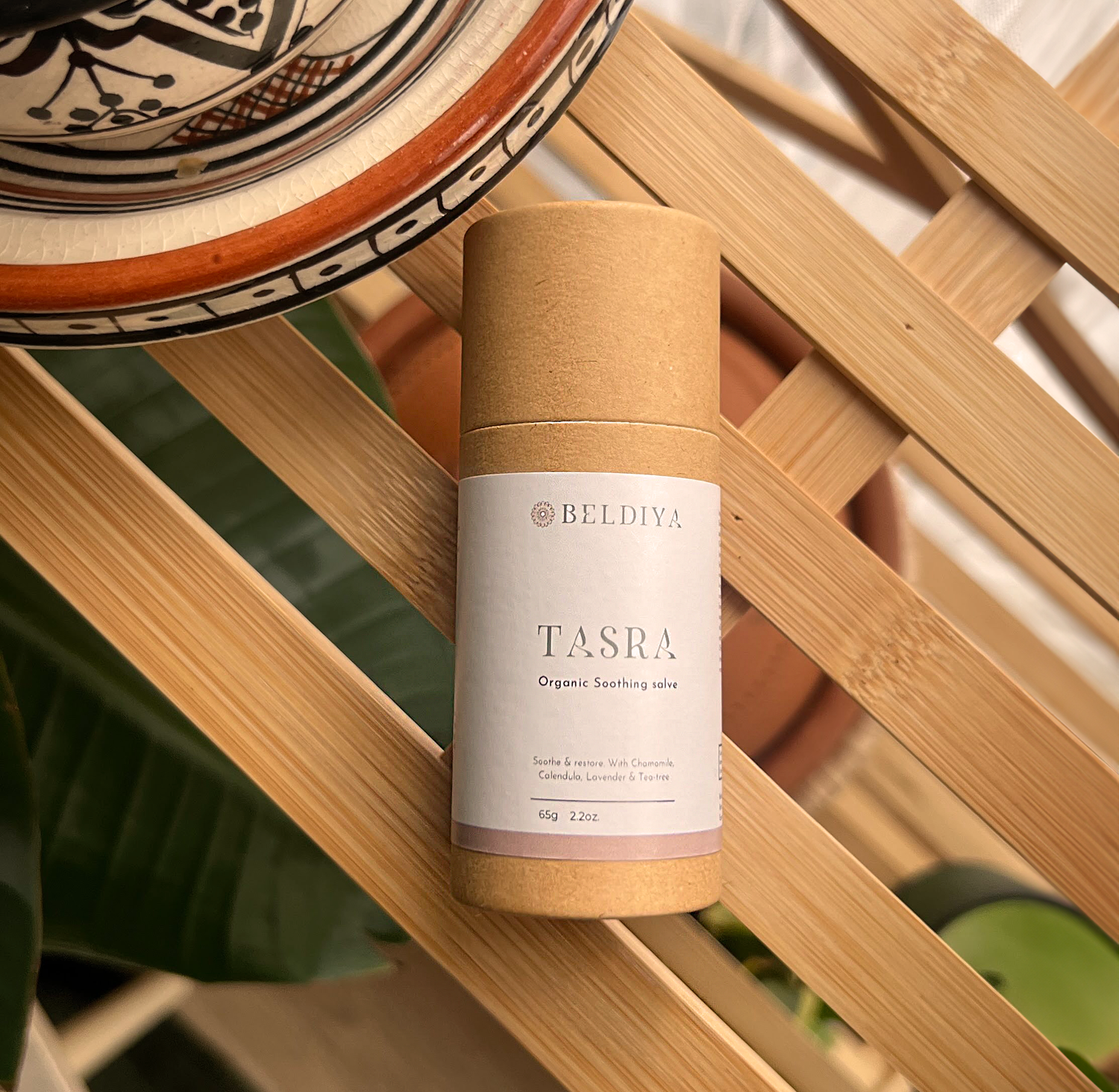 مرهم تامو العضوي لإنقاذ الأكزيما