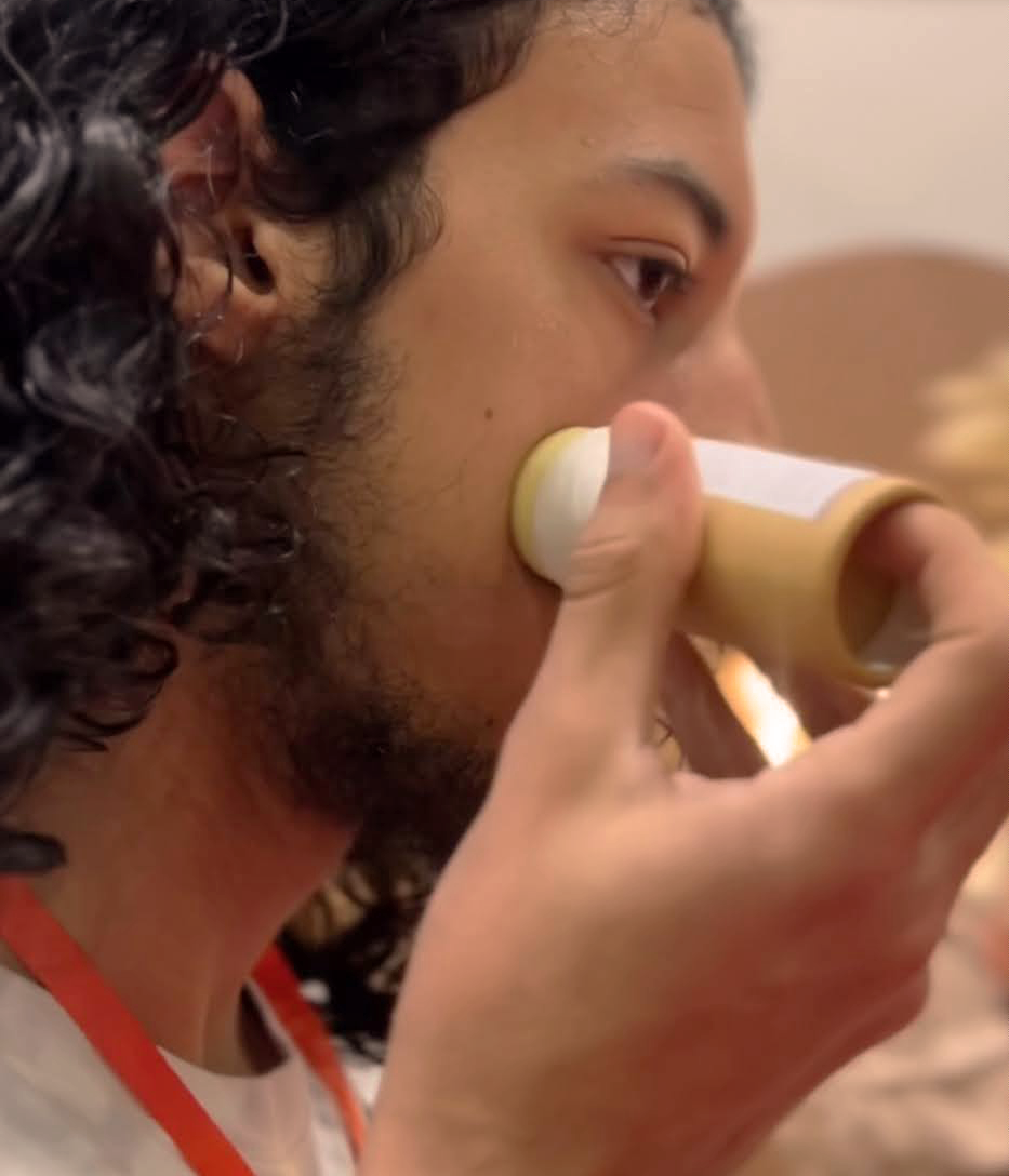 مرهم تامو العضوي لإنقاذ الأكزيما